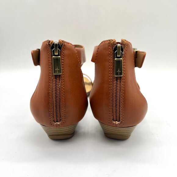 Kenneth Cole Reaction Womens 9.5 Great Gal Toffee Brown Low Wedges Sandals Shoes - Picture 7 of 13